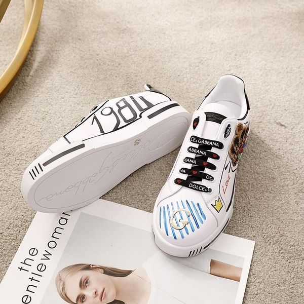 

2021-2020a new trend leather party casual shoes outdoor men and women sports shoes fashion graffiti wild couple shoes ,size 35 -45, Black