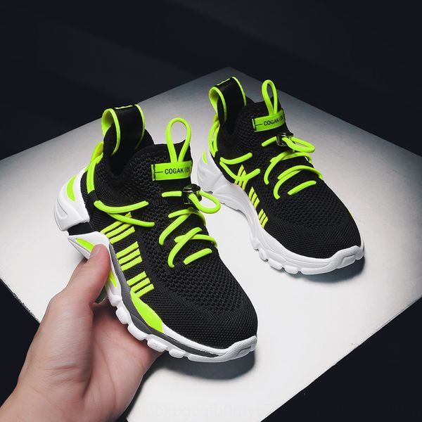 

children's 2020 season new boy's fashion casual sports sports medium and large children's light soft shoes boy's shoes, Black