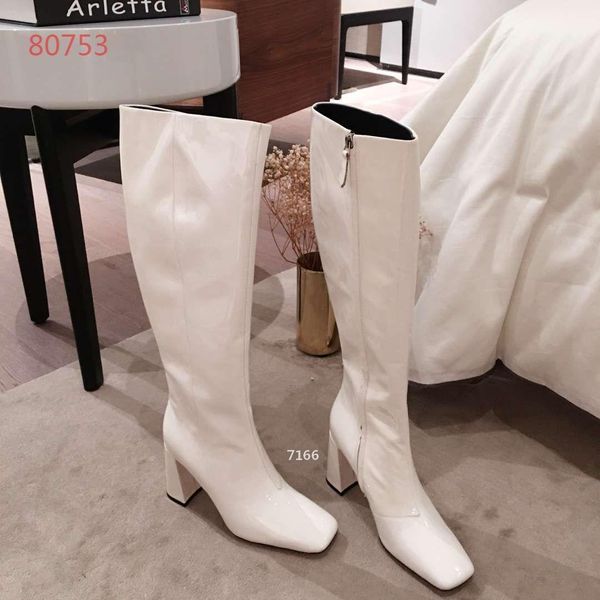

321g 2018 designer women shoes fashion british boots square toe martin boots buckle strap chunky heel fashion embroidered ankle boots, Red;white