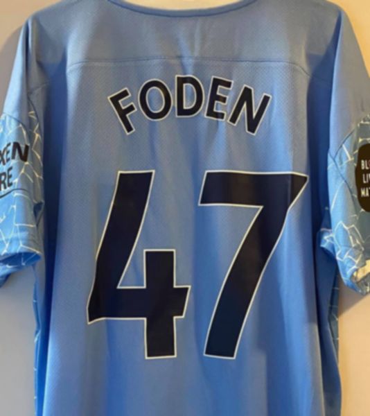

foden/mahrez any name/number, new dark blue font with badge, custom accept, message in order
