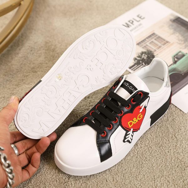 

2020-2019r luxury designer striped casual shoes lovers shoes fashion wild men and women sports shoes 35-45