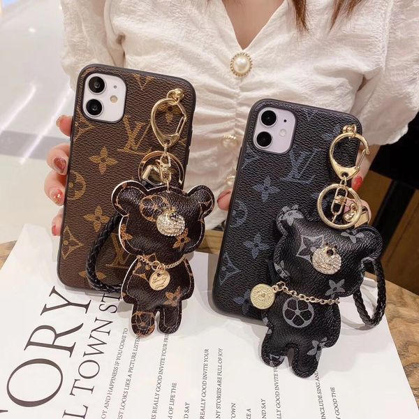 

brand designer with fashon bear ornament phone cases for iphone 11pro 11 xs max xs xr 8plus 8 7plus high-end