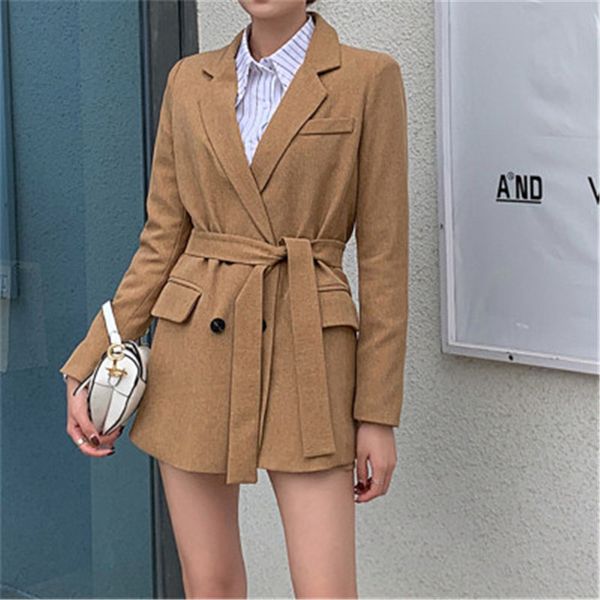 

2020 новая осень женщина наборы 2 шт костюмы matching высокой талией короткие штаны casual костюм мода женский шнуровка костюм офиса, White