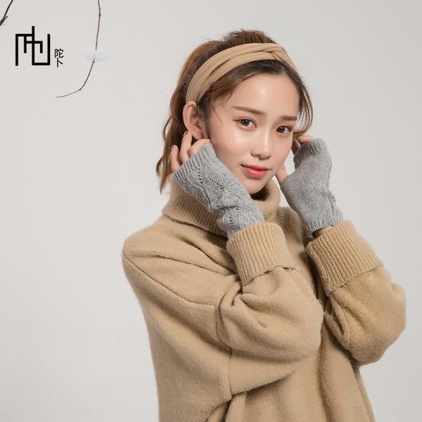 

japanese wool women' classic diamond fashion warm women' half warm and finger gloves couple' gloves, Blue;gray
