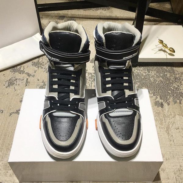 

легкий тренер тапки ботинка men '; s обувь высокого качества осень и зима footwears комфортные lace -до high top мужская обувь fast de, Black