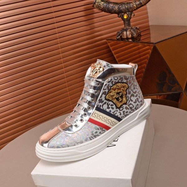 

2020v autumn and winter high-end men's high-casual shoes, fashion trend outdoor sports shoes, original box packaging, size: 38-45