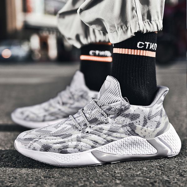 

new super light men's running shoe luminous flying weave sport shoes mens cushioning jogging flat walking shoes men sneakers, Black