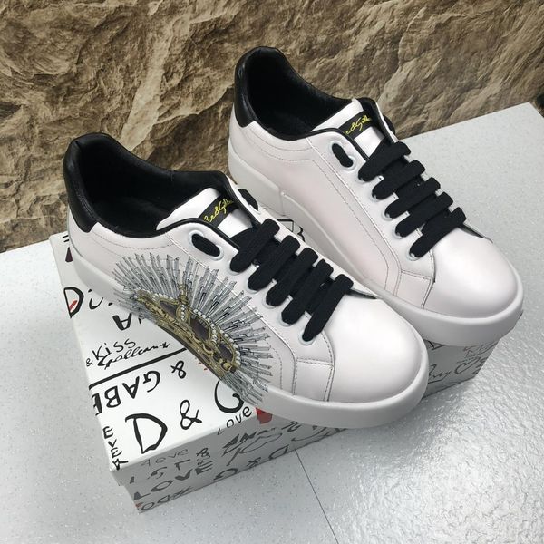 

2020j new trend leather casual shoes men and women comfortable sneakers fashion wild party couple shoes, size 35-451, Black