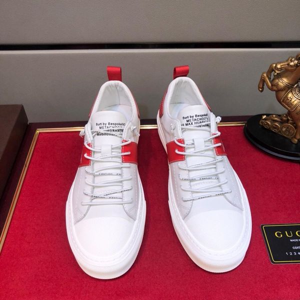 

2019f luxury limited edition men's comfortable casual shoes, fashion wild sports shoes, original packaging shoe box delivery, yardage