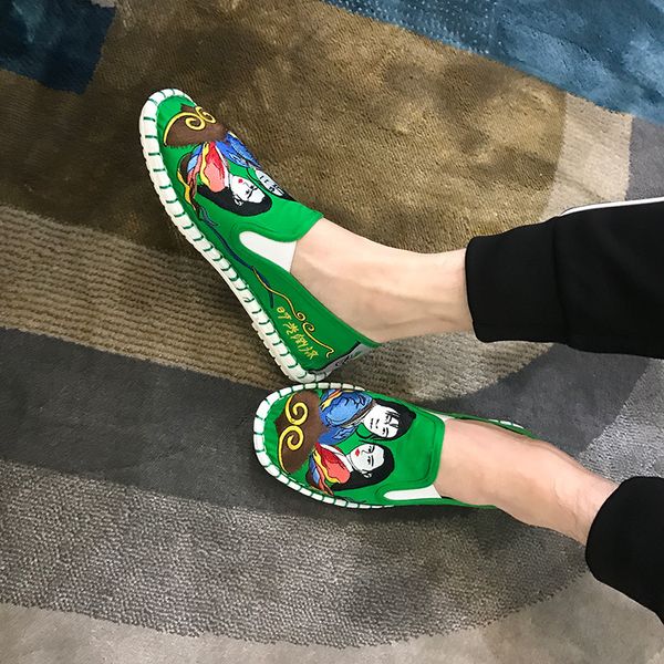 

2019 canvas embroider mens vulcanize shoes male spring fashion men flats shoes man canvas harajuku loafers light hard-wearing 45 cx200727, Black