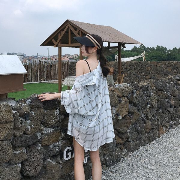 

white chiffon plaid coat sun-proof women's coat thin bubble sleeve shirt women's summer design niche shirt, Gray;blue