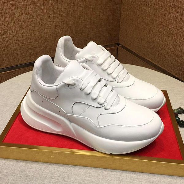 

new arrival oversized runner men 's shoes sale fast delivery breathable lightweight vintage comfortable lace -up mens shoes chunky sne, Black