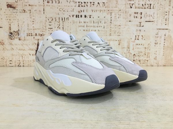 

700 running shoes mens women kanye west magnet utility black vanta inertia salt start wave runner sports sneakers trainers vx390724