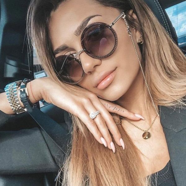 

fashion ladies round oversized sunglasses women brand designer luxury metal chain sun glasses female luxury eyewear uv400, White;black