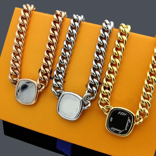 

2020 designer's wholesale popular l intermediate color square brand necklace intermediate gold thick necklace 18k gold, Golden;silver
