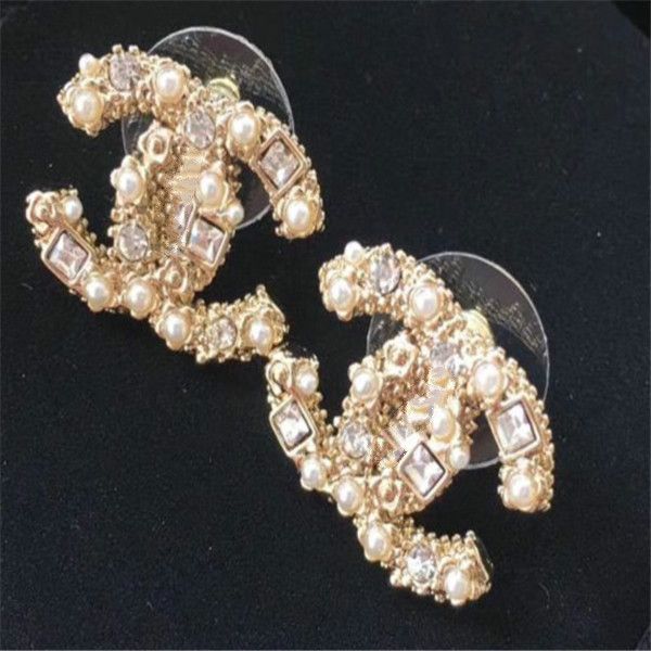 

new fashion earrings designer jewelry love heart designer earring women charm earring stud earings for ladies