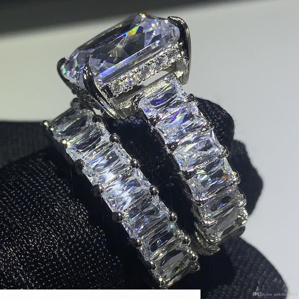 

e 2019 new arrival selling stunning jewelry 925 sterling silver cushion shape white z zirconia birthstones wedding band ring fo, Slivery;golden