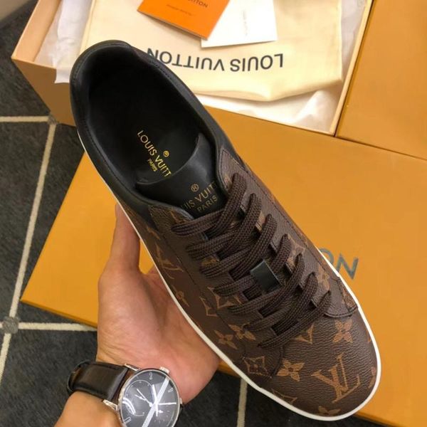 

09 men's designer casual sports shoes, fashion brand outdoor casual shoes, trainers. fast delivery in original box packaging, Black