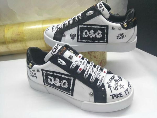 

2020 most popular luxury quality fashion rock runner camouflage leather sneakers shoes men,women rock studs outdoor casual trainers, Black