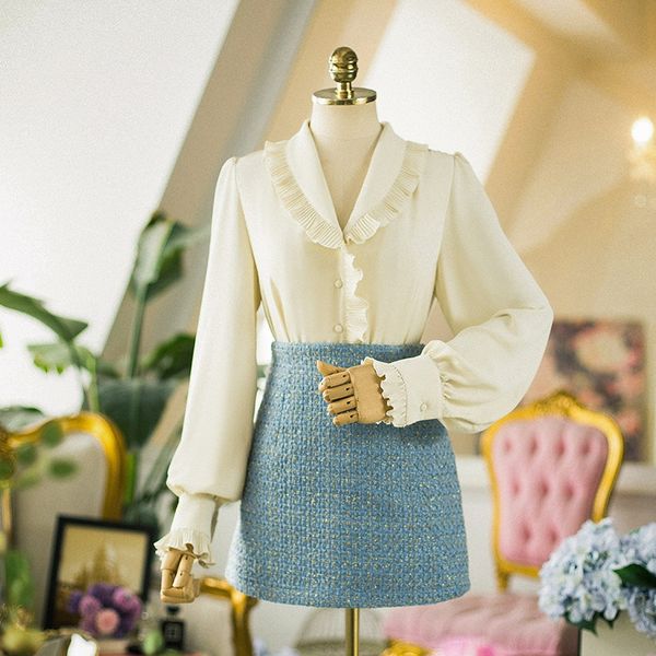 

new long-sleeved chiffon women's design sense niche hong kong style shirt v-neck shirt light ripe, White