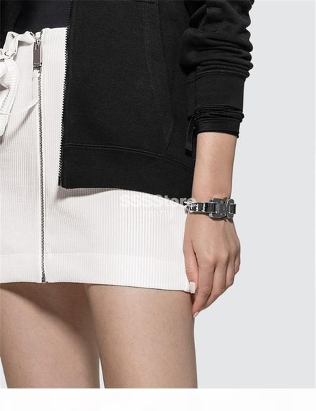 

2019 алик епи меалла кнопки мђжин женин лђий бѬале ожеѬеле каева Ѭе, Silver