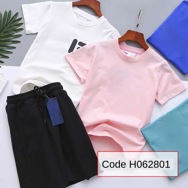 

2020 korean version of t-shirt children's clothing neutral children's clothing fashion style letter short sleeve round collar t-sh