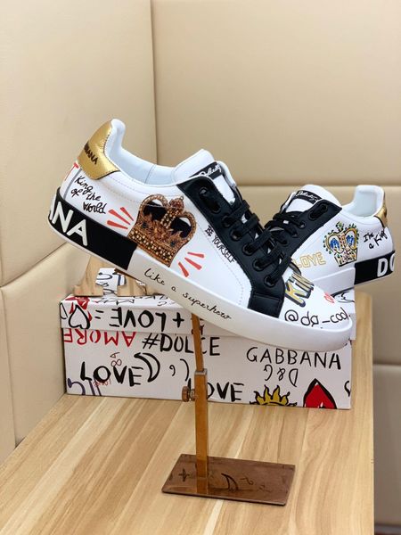 

2020-2019f summer new high-end brand leather men's shoes personalized printing low cut casual flat shoes, fashion wild sports shoes, si
