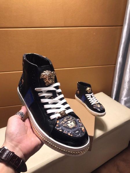 

2020o fashion trend leather men's shoes high to help comfortable casual shoes, wild outdoor sports running shoes, original box packagin