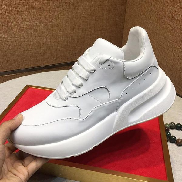 

new arrival oversized runner mens shoes sports luxury lightweight comfortable lace -up design mens shoes plus size foot, Black