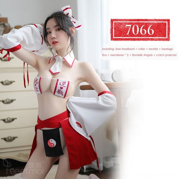 

momu underwear passion three-point women's horn sleeve lace skirt underwear lace skirt witch suit 7066, Black;white