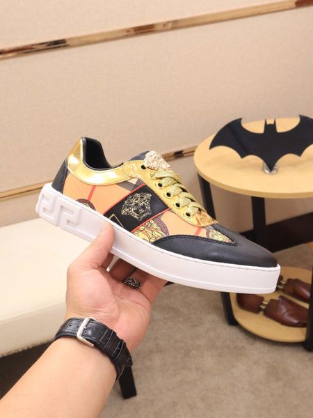 

new1 fashion wild sports shoes high-end printing casual outdoor comfortable men's travel shoes original box packaging fast delivery, Black