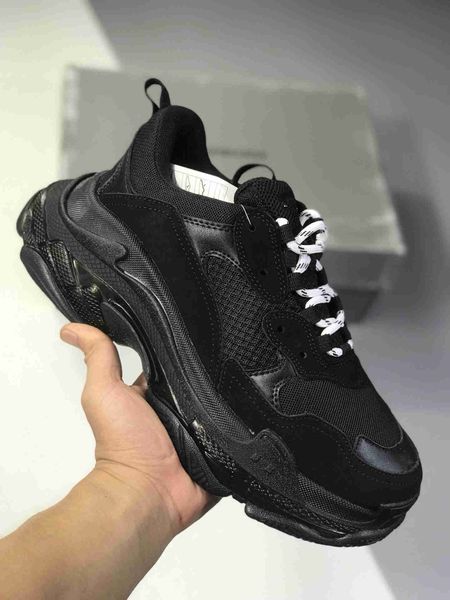 

2020 european and american fashion triple s comfortable, breathable, non-slip wear-resistant men's and women's shoes 84561h, Black