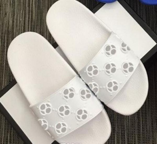 

basketball shoes designer spring and summer new classic hole rubber slippers sals men women fashion beach flat non-slip