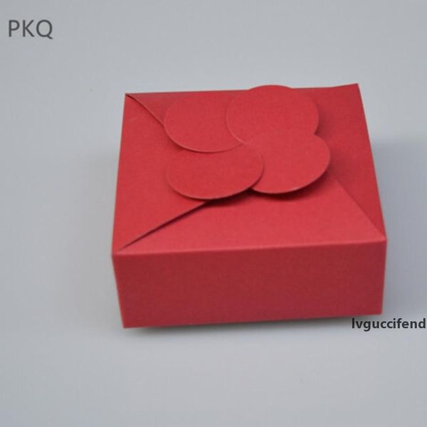 

10pcs wedding favors chocolate/candy box natural kraft paper box for packaging diy small gift boxes for soap/cookies 6.5x6.5x3cm