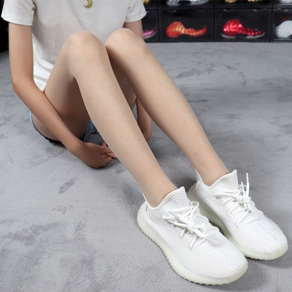 

fashion asriel oreo tail light earth kanye stylist shoes cinder black static yeshaya reflective running sneakers zyon marsh men a555