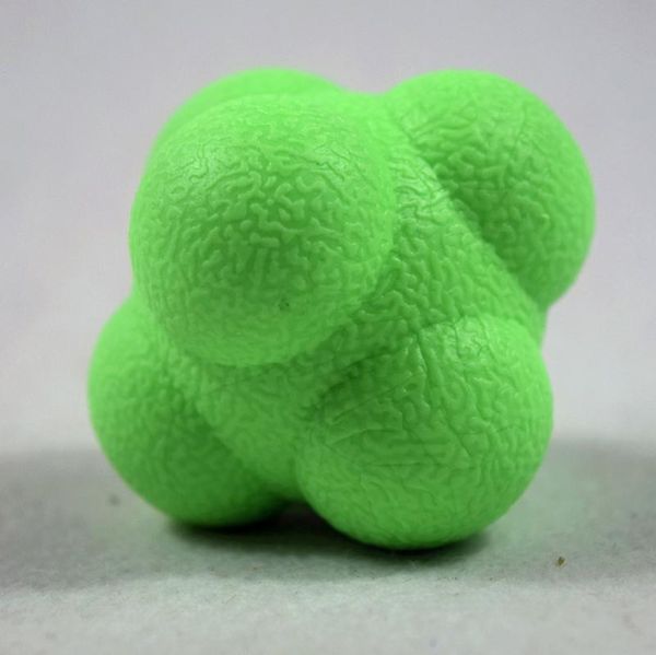 

outdoor fun hexagonal ball toy sports gym fitness hexagonal reaction ball tennis baseball fast speed rubber training balls