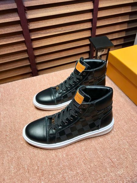 

2020a autumn and winter limited edition trend men's shoes high-casual shoes, fashion wild sports shoes, original box delivery