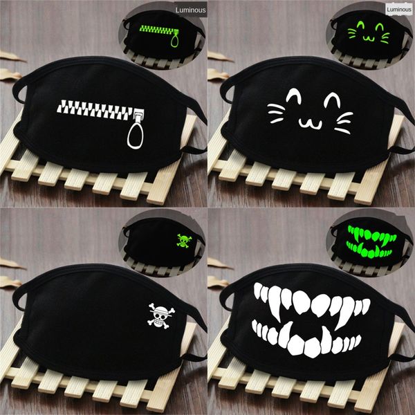 

1pc print outdoor facemask dust-proof gauze breathable comfortable pattern face maskswashable and reusable face-mask-washable#577, Black