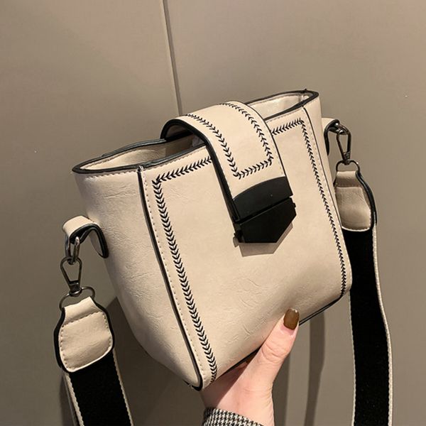 

vintage pu leather messenger bucket bags women thread handbags