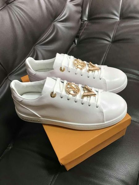 

2021-2020v new trend printing leather casual shoes men and women outdoor sports shoes fashion wild party lovers shoes code 35 -45, Black