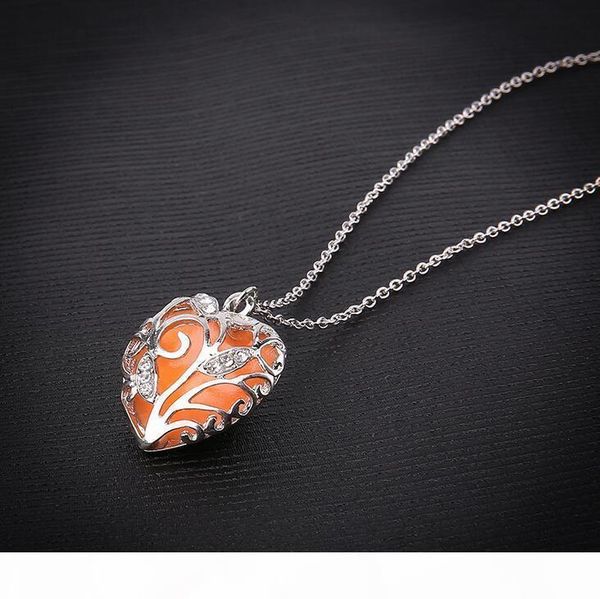 

j 2017 new hollow luminous heart -shaped necklace luminous pendant female wfn117 (with chain )mix order 20 pieces a lot, Silver