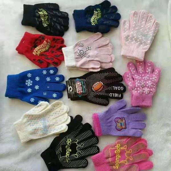 

low price dispensing anti-skid cartoon children' decal beautiful travel warm warm and gloves gloves, Blue;gray