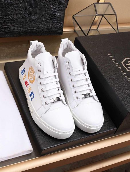 

2020wg brand designer to create a limited edition fashion trend wild casual comfortable shoes hiking shoes sports shoes original delivery, Black