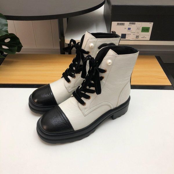 

new8 luxury ladies martin boots fashion leather boots thick bottom outdoor comfortable women's shoes original box fast delivery, Black