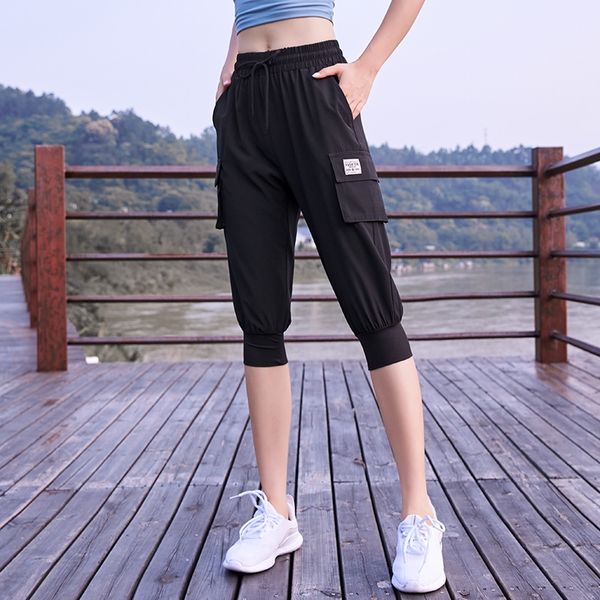 

women's loose yoga fitness running capri slimming overalls sports pants sports pants breathable overalls, Black;red