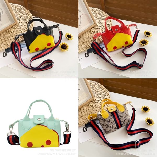 

4 1pcs set purse for girl crossbody bags girls, plaid handbags school bag primary elekidtary kids handbags designer phone bags crossbody1#23, Black