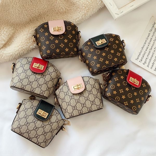 

2020 new fashion korean fashion presbyopia children chain decoration pu messenger bag shell shell bag bag