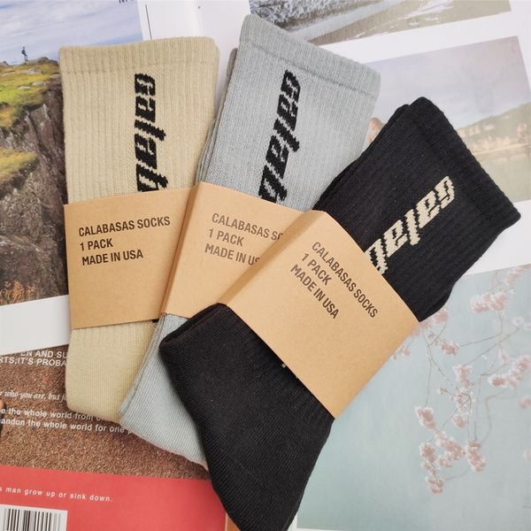 

grey wine red in stock letter a-letter in stock 20ss socks women men 100% cotton basketball socks, Black