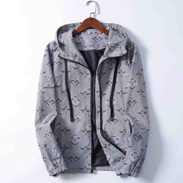 

2020 fashion mens hooded jackets autumn and winter clothing men's medusa fashion jacket windbreaker mens designers jacket, Black;brown