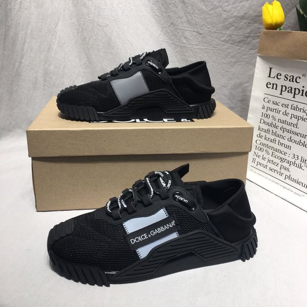 

2020 v4 fashion trend mens designer shoes leather breathable luxury shoes lace-up casual hiker shoes mens sneakers, Black